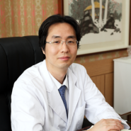 (의료진)박성준 진료부장