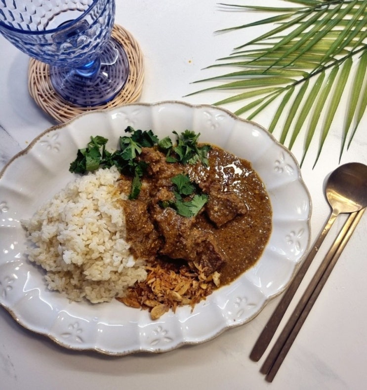 인도네시아 렌당 레시피 이국적인 맛을 가진 백종원 른당 사피 만들기- 스타우브 오발꼬꼬떼 산기념♡♡ : 네이버 블로그