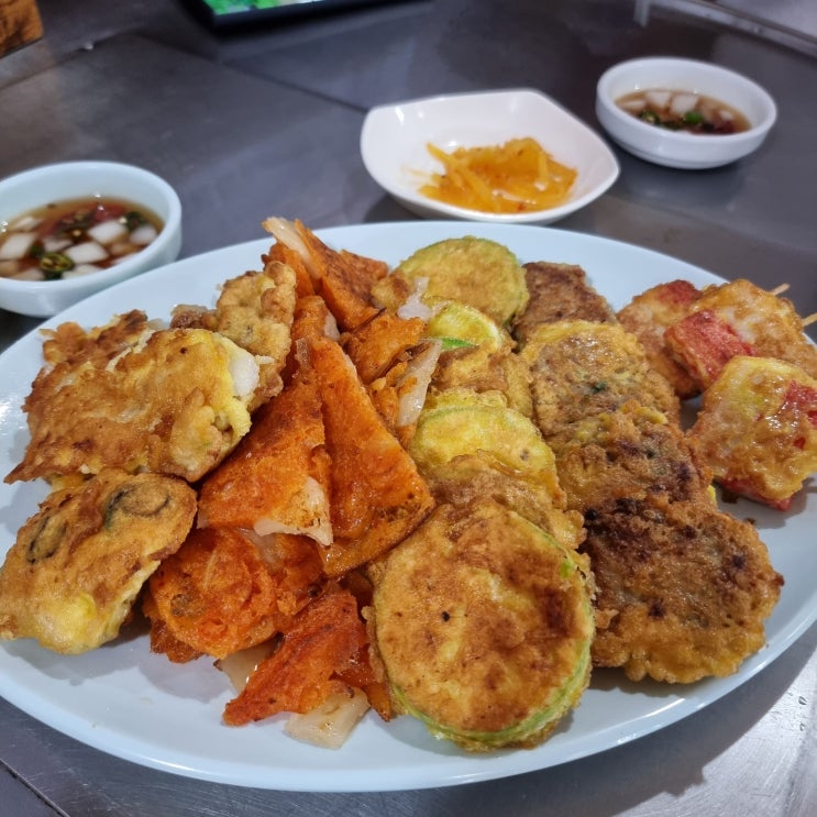 연산동 술집 | 비올 땐 '생탁마을'에서 막걸리 한잔👍 : 네이버 블로그