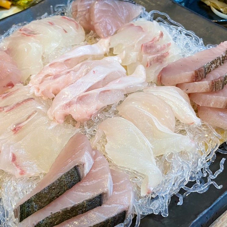 여수 이순신광장 횟집 거북선어 감칠맛 대박인 선어회 맛집 : 네이버 블로그
