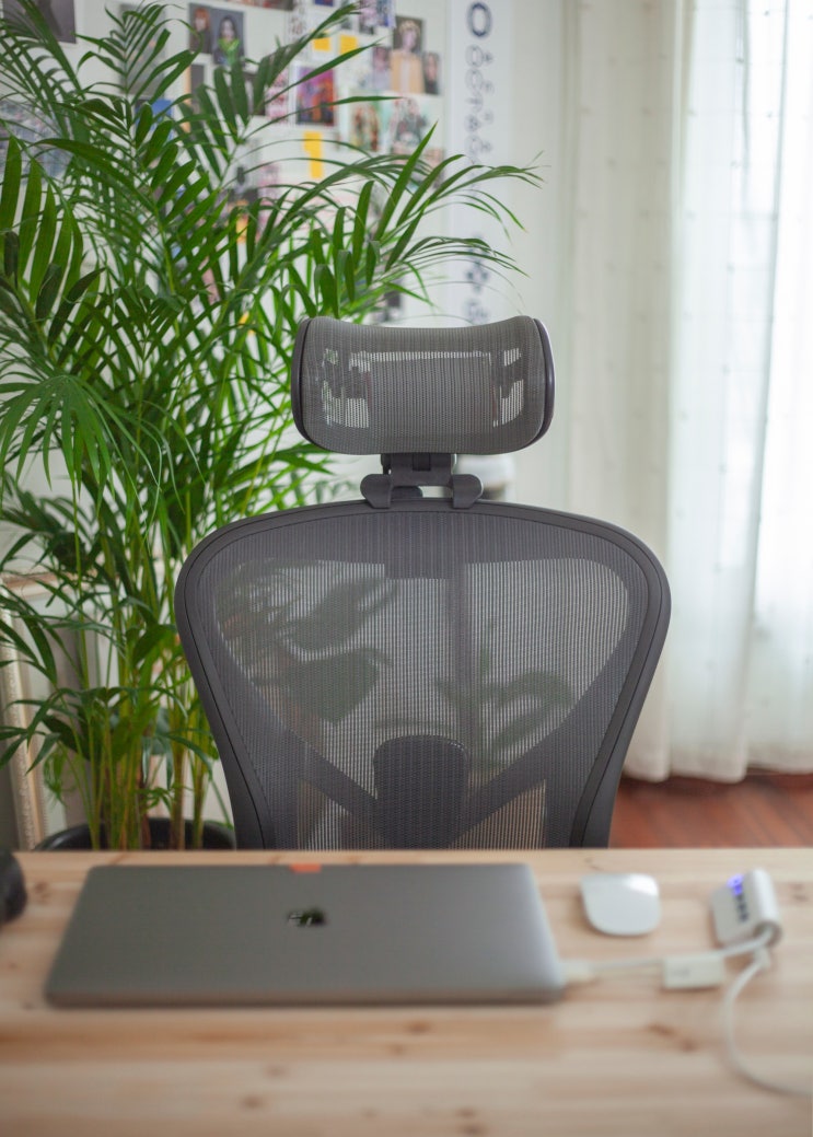 허먼밀러 뉴 에어론 라이트 플러스 B사이즈,헤드레스트 구매 한달 사용 후기(공식 딜러사 인노바드) 네이버 블로그