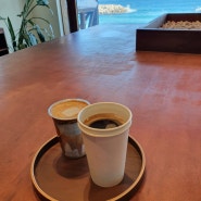 [속초 카페] 카페 우디: 속초 바다가 시원하게 보이는 카페
