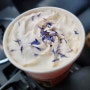 스타벅스 라벤더 베이지 오트 라떼- Starbucks Lavender Beige Oat Latte