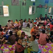 [미얀마] 배고픔에 지쳐있는 아이들에게 전하는 무료급식