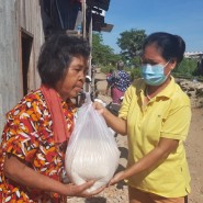 [캄보디아] 쌀 전달로 커지는 사랑과 희망