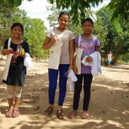 [미얀마] 아이들에게 사랑의 필통과 에코백을 전달했습니다.