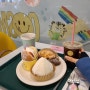 카페 노티드 청담 : 스노우 마운틴 도넛, 모찌 딸기 도넛 내돈내산 후기