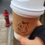 텐퍼센트 커피. 호랑이 귀엽네요