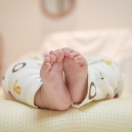 생후 121일 홈스냅, 아기 손 발 근접사진