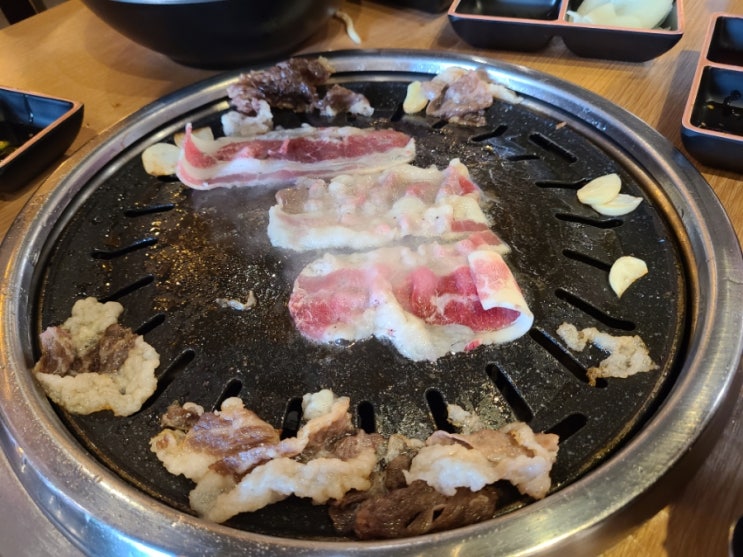 창원 상남동 소고기 맛집 이차돌 / 고소한 차돌박이 실컷먹고옴 / 쫄면,초밥,된장찌개 꼭 주문 : 네이버 블로그