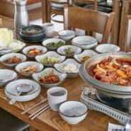 군침이도는 쇠소깍 맛집 모아