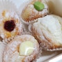 일산 쫀득한 그 도넛 가게 정발산 투라우드 : 바닐라 말차 라즈베리 우유크림