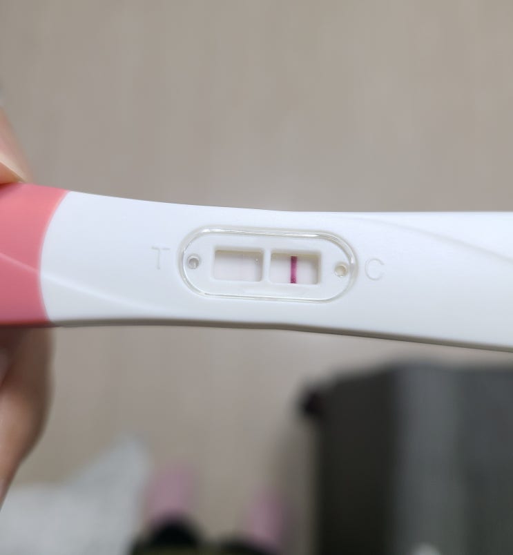 [일상] 원포패스터 임신테스트기 시약선 불량, 이정도까지 진하다. : 네이버 블로그