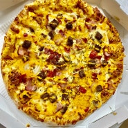 도미노피자 3월 신제품, 아메리칸 패티 멜트 피자 너무 맛있어요♥