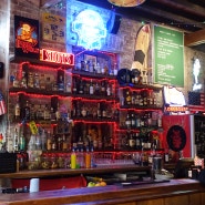 호주에서 미국 Vibe를 느껴보자! 써리힐즈에 있는 Surly's American Tavern