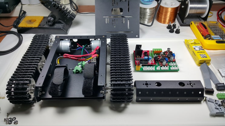 Part 1. Installing The Robot Power Distribution Board into Chassis, Mar ...