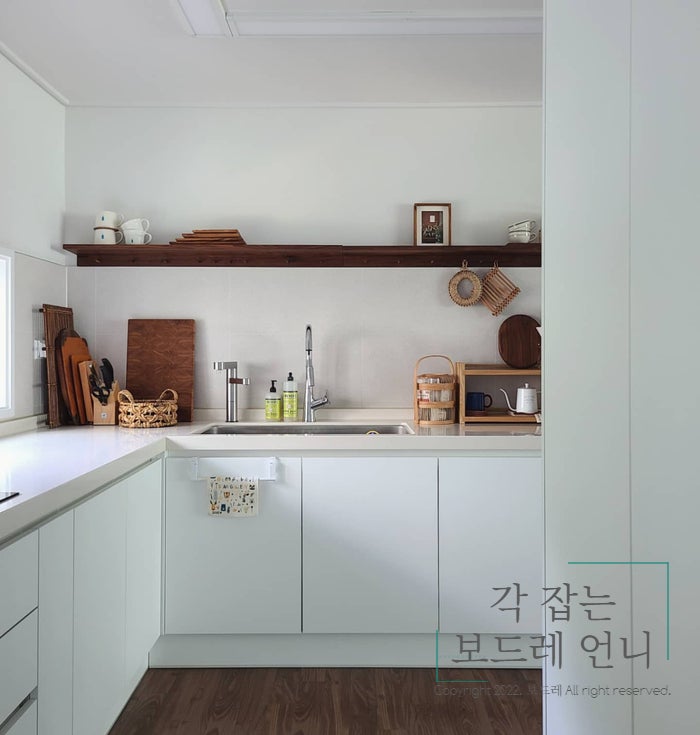 [온라인집들이]상부장 없는 작은 주방 인테리어 : 네이버 블로그