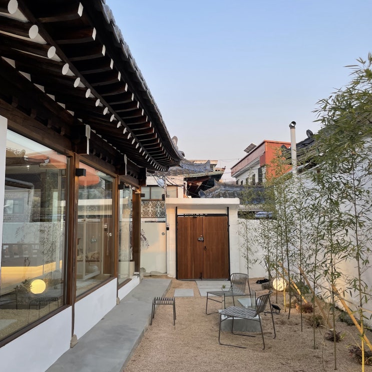 [전주 감성숙소] 실내 자쿠지가 있는 전주 한옥 신상숙소 자세한 1박 후기 : 네이버 블로그