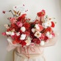 개그우먼 장도연님께 보내드린 겨울레드 꽃바구니 서포트 후기 - 순수플라워 연예인꽃바구니