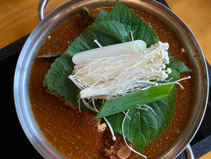 경산 뼈해장국 맛집 추천 [남다른감자탕 경산중산점]