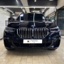2022년식 BMW X5, 스타포쉬 전동사이드스텝으로 언제나 안전한 승하차하세요 !