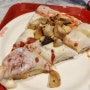 스폰티니 피자 신사가로수길점 : 가로수길 맛집, 더블치즈 마르게리따, 살라미
