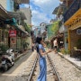 하노이 기찻길 (Hanoi Street Train) 알록달록한 노점사이 골목