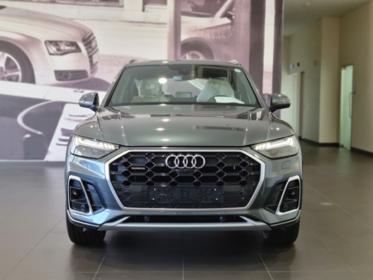 23MY Q5 40TDI qu.Premium / Daytona Gray / Beige Seat : 네이버 블로그