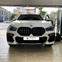 2022년식 BMW X6, 스타포쉬 전동사이드스텝 시공으로 누구나 안전하게 !