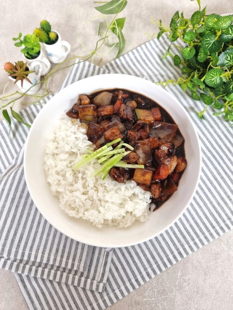 짜장 만드는 법 집에서 짜장 맛 내기 짜장 가루로 짜장밥 만들기 주말 저녁메뉴 추천 : 네이버 블로그