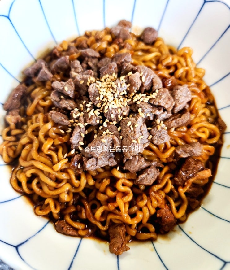 짜파게티 맛있게 끓이는법 트러플 소금 꿀 조합 라면요리 간단한 주말점심메뉴 추천 : 네이버 블로그