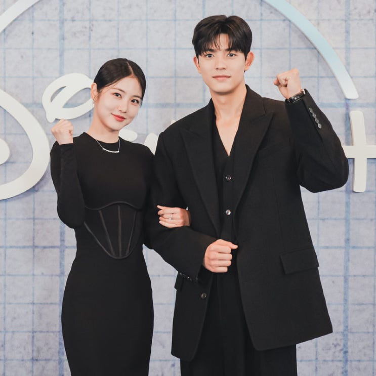 신예은 X 로몬 X 서지훈 X 정수빈 X 채상우 X 이수민 출연,高자극 하이틴 복수 스릴러! 디즈니+ 오리지널 시리즈 '3인칭 ...
