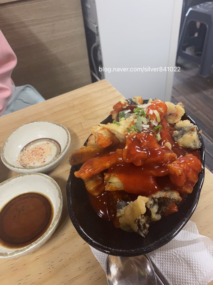 종로 종로분식 :: 추억 돋는 튀김 범벅과 순대 : 네이버 블로그