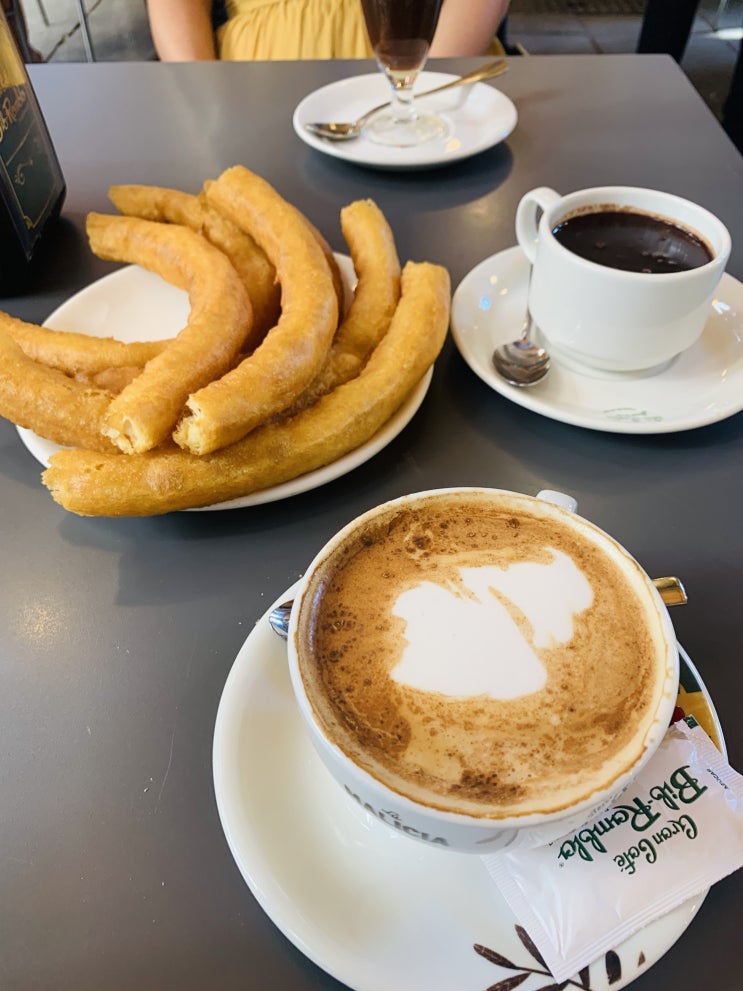 그라나다 맛집, Gran Cafe Bib-Rambla 브런치로 강추!