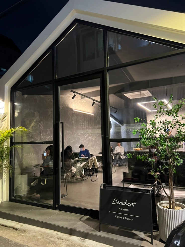 벤첸트(benchent) 사진