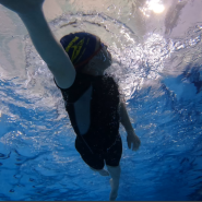 수영을 개선시키는 우리 몸의 포인트 - 머리 어깨 무릎 발