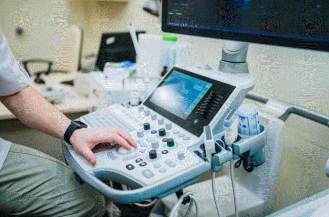 (플래티넘의원) 어깨통증 생기는 이유 오십견 때문일까? 효과적인 치료 방법은?