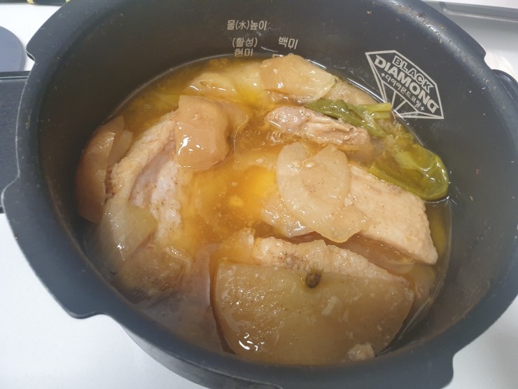 최주부의 세상 제일 쉬운 전기 밥통 보쌈 수육 만들기 입니다 : 네이버 블로그