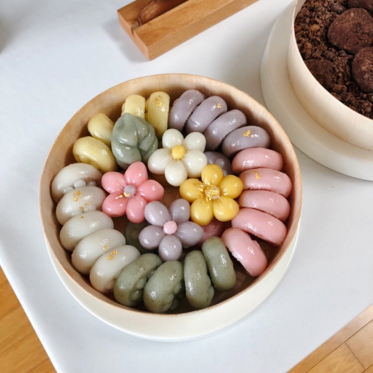 [부산 떡공방] 부산 백일떡 리화가 / 백설기, 수수팥떡, 오색송편 / 찹쌀 모나카 : 네이버 블로그