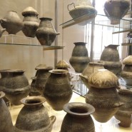 고대 에트루리아인들의 도자기 부케로(bùcchero)