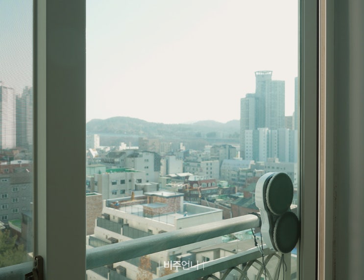 아파트 베란다 창문청소 외부 유리창 닦는법 샤오미 미홀 창문 로봇 청소기 : 네이버 블로그