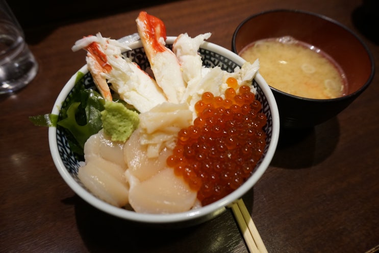 오타루 맛집 해산물 덮밥 사와자키 수산