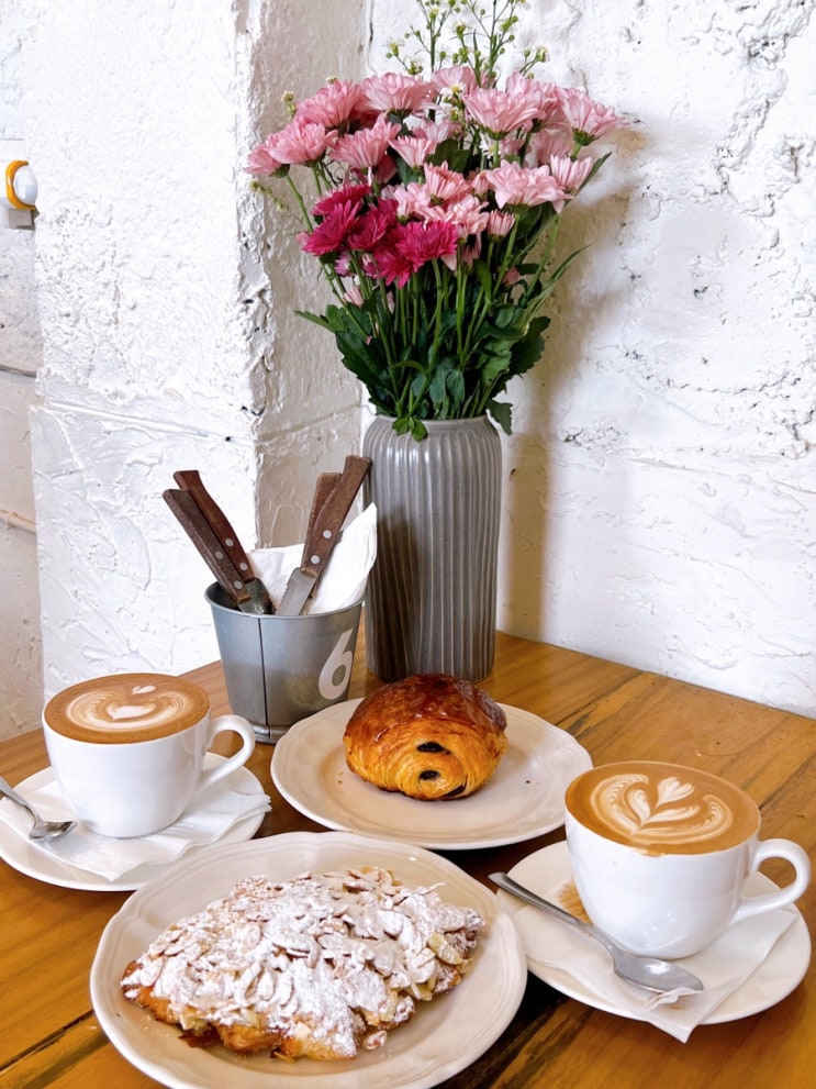 발리 스미냑 카페 - 빵맛집 Braud cafe, Pison cafe : 네이버 블로그
