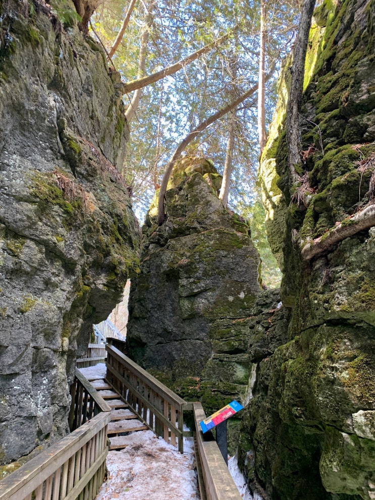 Mono Cliffs Provincial Park (모노 클리프스 주립공원) - 캐나다 토론토 근교 여행 : 네이버 블로그