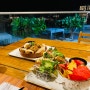 [괌여행2]마린 돌핀크루즈(돌고래투어) / 괌 맛집 도스버거 / 타시그릴 두짓타니 맛집 /써클케이 마트