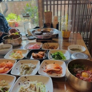 전주 꽃담집 한옥마을 맛집 !(떡갈비, 육회비빔밥 정식)