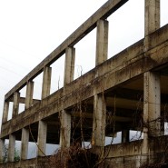 [북한강] 강변의 이름 모를 폐건물