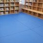 [더쿠션] 어린이 도서관 편안한 바닥매트 사이즈가 딱맞게 제작!