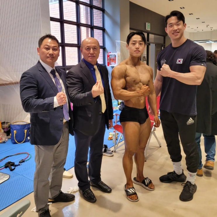 #시흥시보디빌딩&피트니스 #kbbf #경기도보디빌딩협회 #시흥시보디빌딩협회 #보디빌더한동기선수👍 #국가대표🇰🇷 #보디빌딩선수 ...