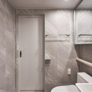 부산화장실문교체 슬라이딩욕실도어로 세련되고 편리하게